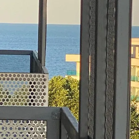 Panoramic Lake *